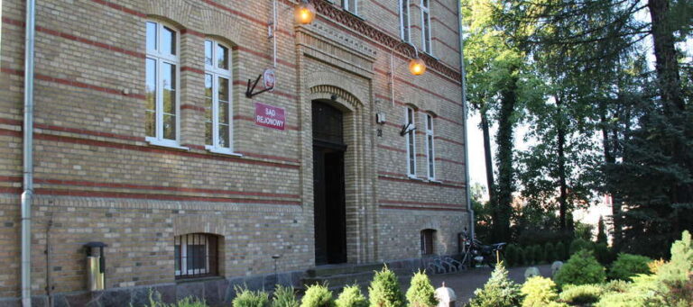 Sąd Rejonowy w Giżycku. Kontakt, wydziały i dwie lokalizacje
