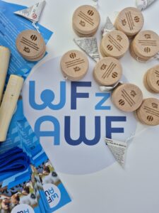 wf z awf