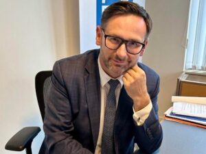 KOWR nie skorzystał z prawa pierwokupu działek w gminie Giżycko. W tle nazwisko syna Daniela Obajtka