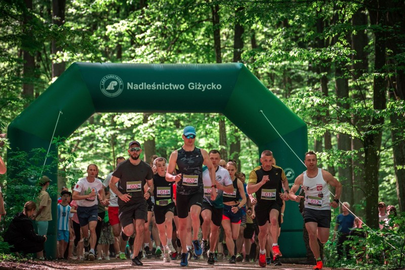 📅 02.05.2026📍 Las miejski GiżyckoXXVII Ogólnopolskie Biegi Rodzinne w Giżycku. Majówka na sportowo w lesie miejskim