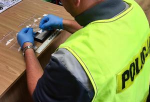 Substancje zabezpieczone przez giżyckich policjantów