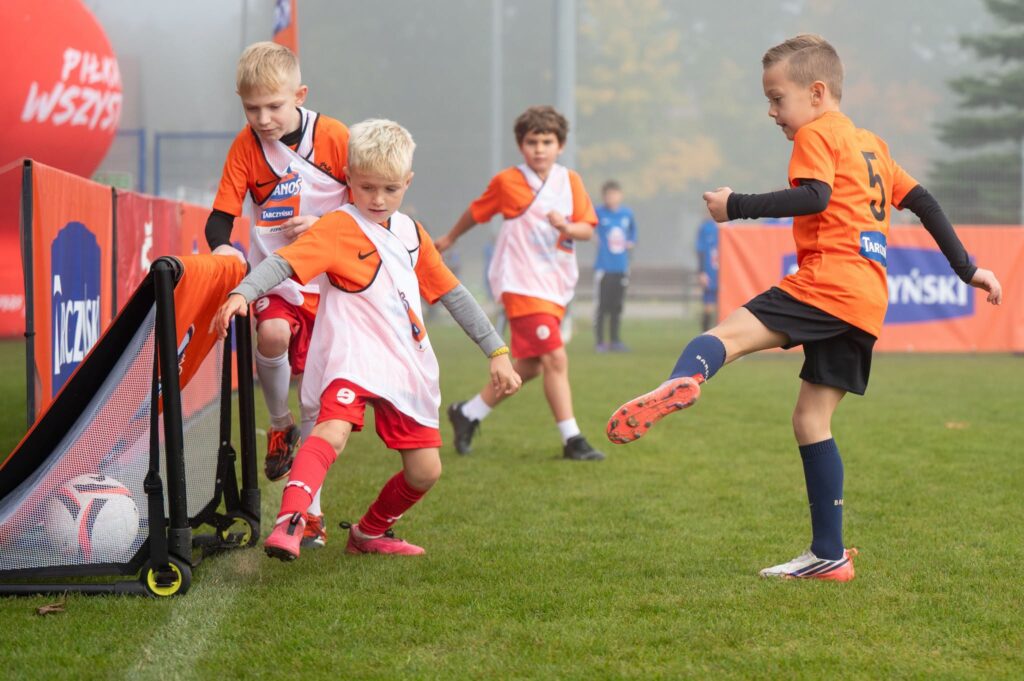 Dziewczęta z Wydmin drugie w wojewódzkim finale Turnieju Gry 1x1